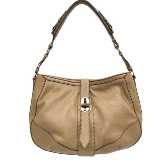 Burberry Handbags - Woman's Burberry Bartow beige purse