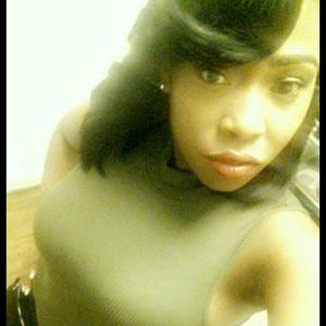 Meet your Posher, Briana