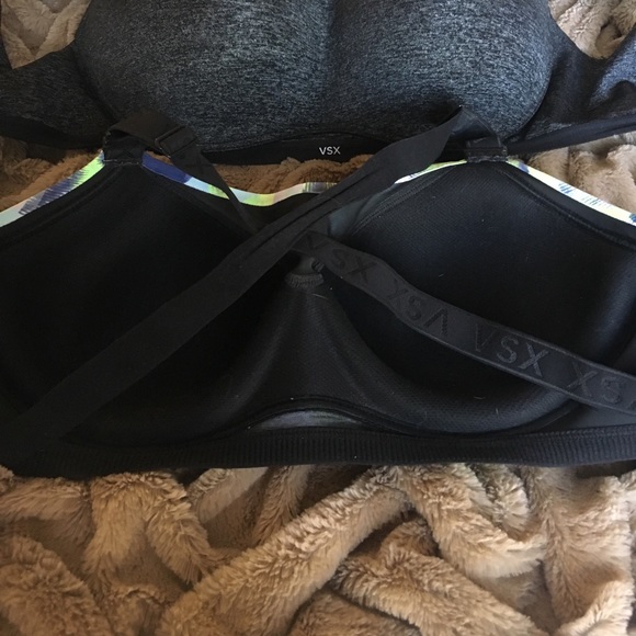 On HOLD‼️Victoria's Secret Sports Bras - Picture 5 of 7