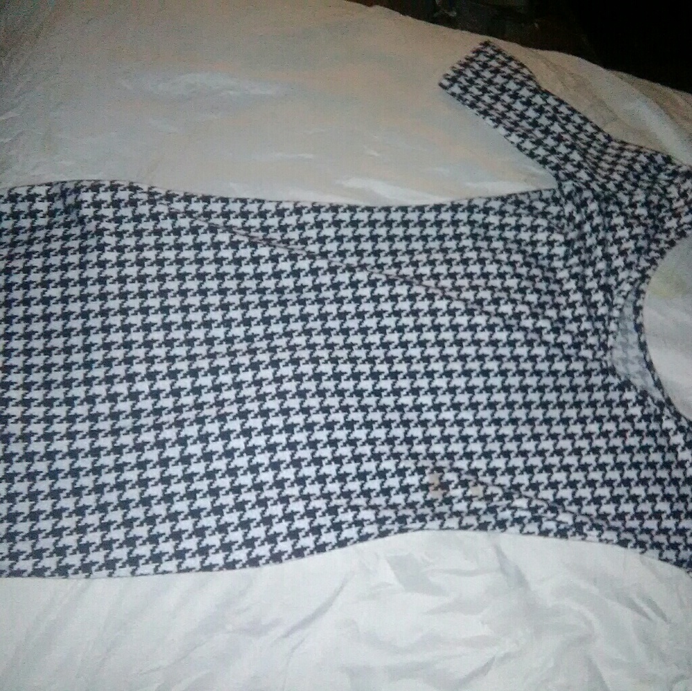 Black and white spotted dress