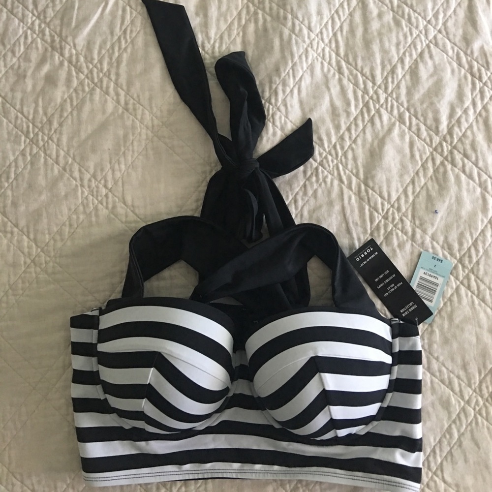 Supercuts Bikini Top Torrid NWT