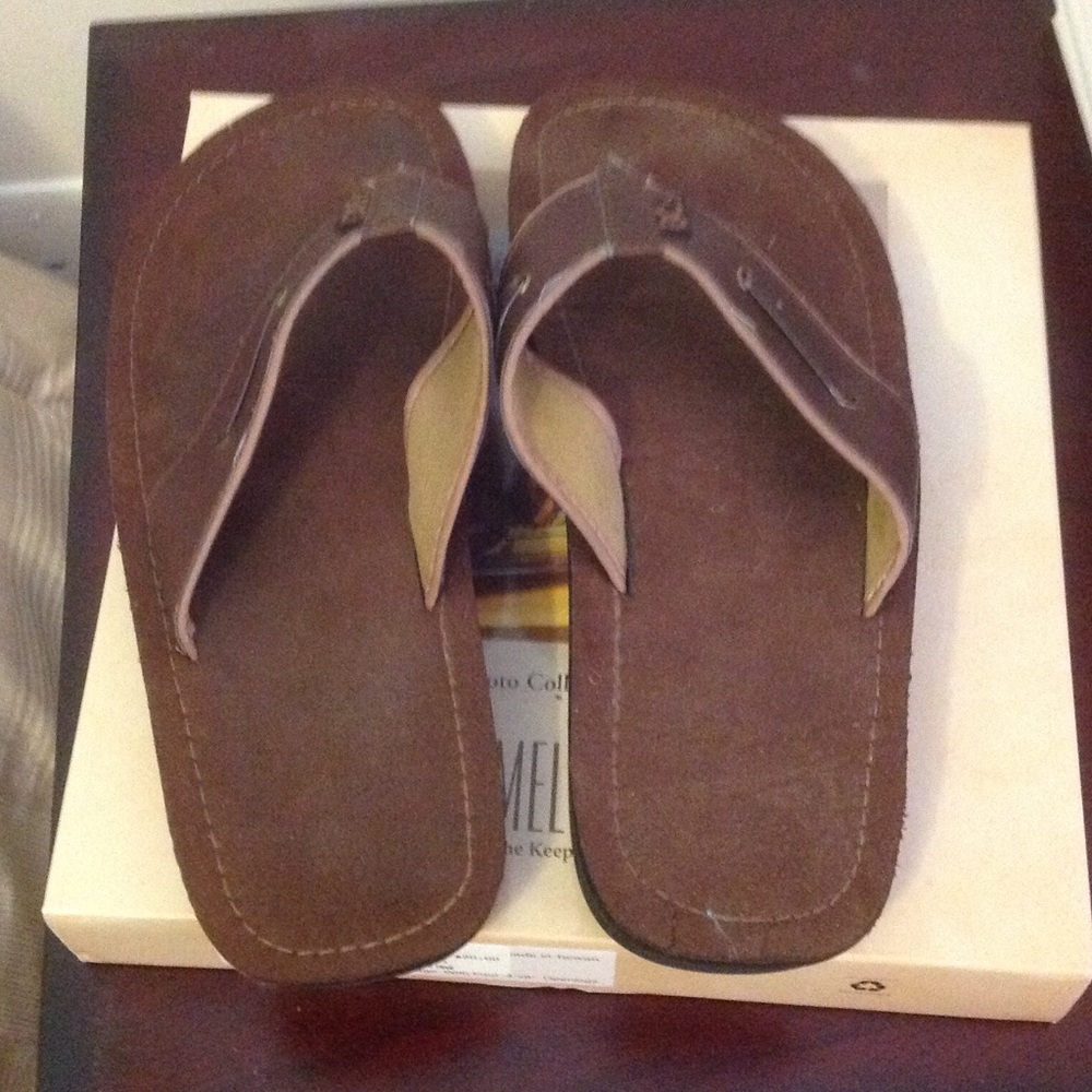 PRICE DROP!!! The OC men's sandal size 10