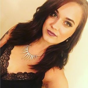 Meet your Posher, Krista