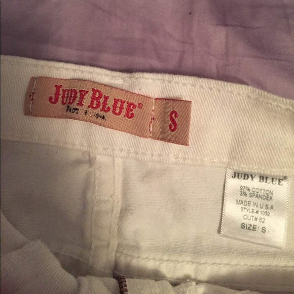 Judy Blue Boutique High-Wasted Shorts - Picture 3 of 3