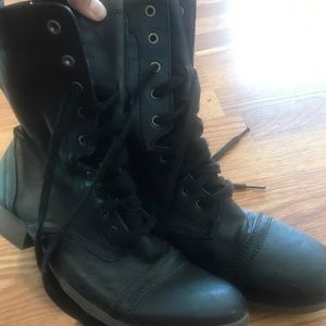Candies Zipup boots