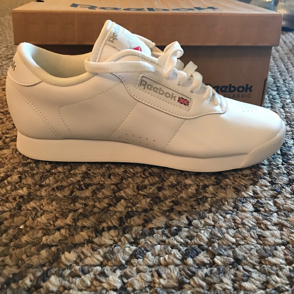 Brand new classic Reeboks