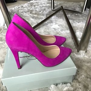 Jessica Simpson Twilight Magenta size 10 Pumps