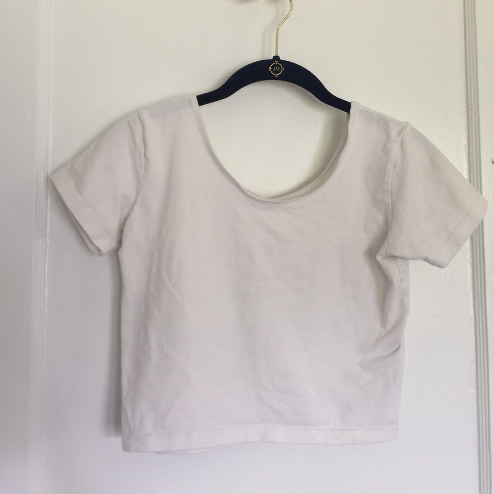 White American Apparel crop-top