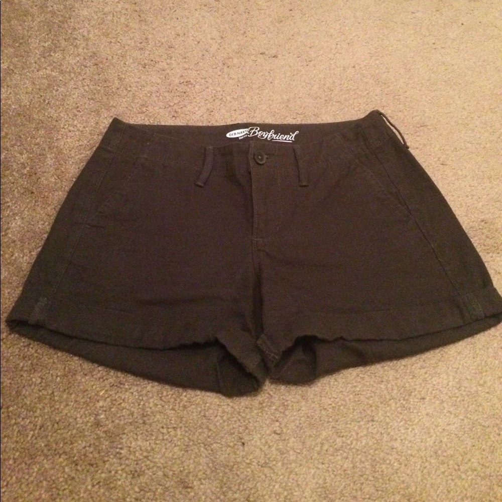 Old navy boyfriend shorts