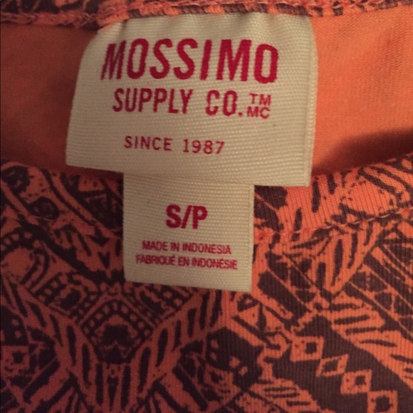 Never been Worn Summer Tank - Picture 2 of 2