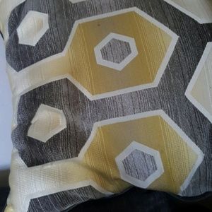 Meet your Posher, Lena