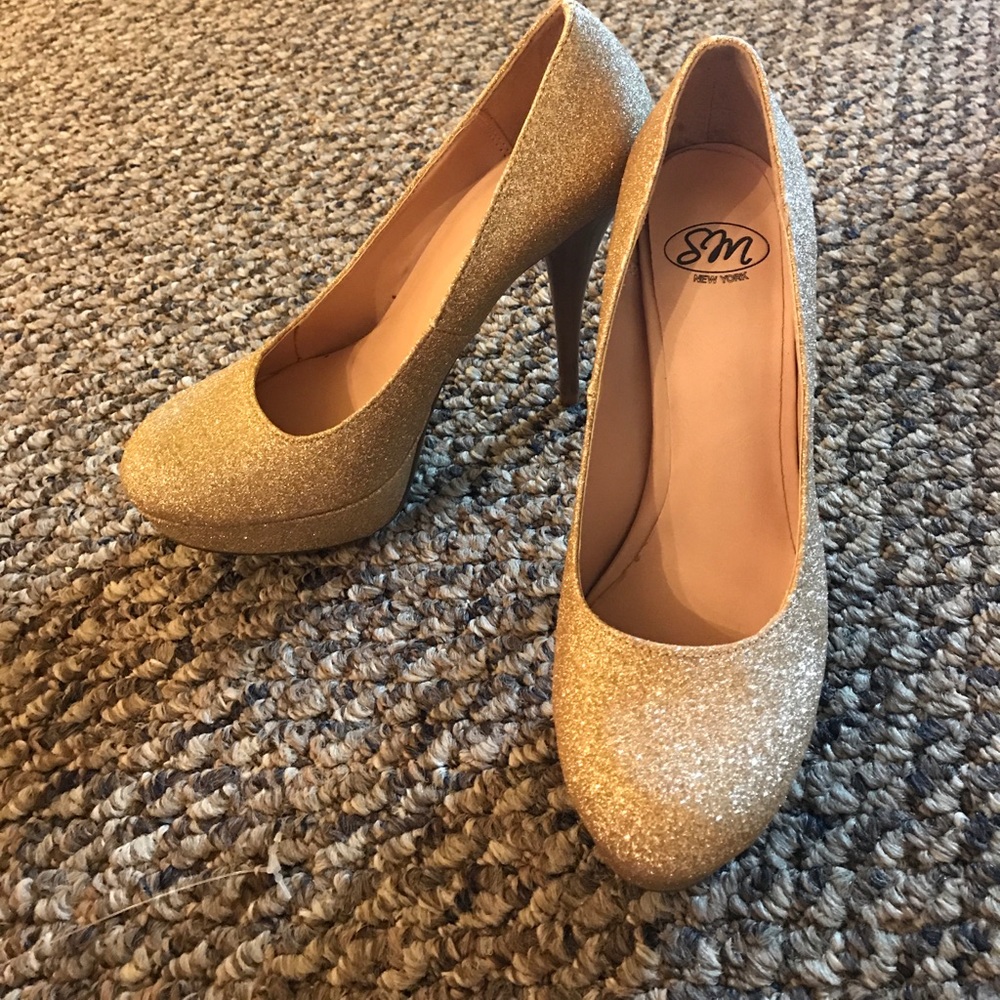 Gold glitter heels