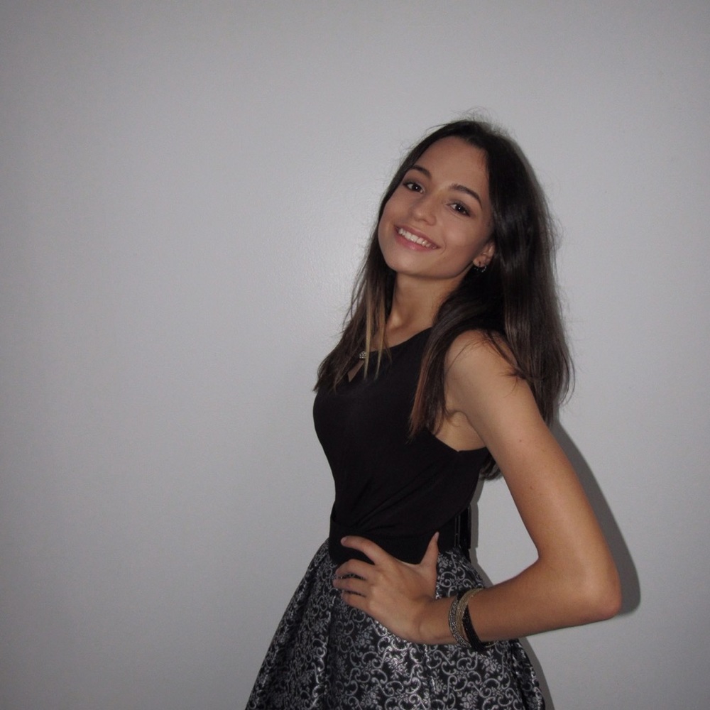 Meet your Posher, Gianelys