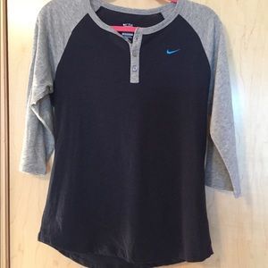 Nike 3/4 Sleeve Tee