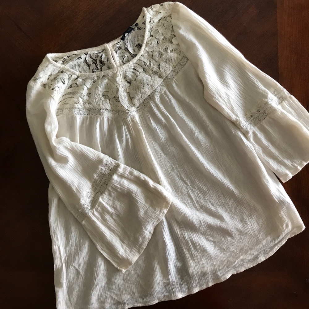 American Eagle Top with Lace Yoke Cream