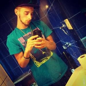 Meet your Posher, Skyler