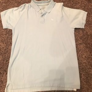 Men's size M polo t-shirt in great condition!