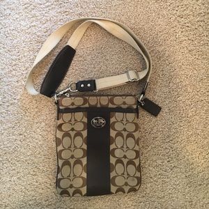 Coach crossbody in signature pattern