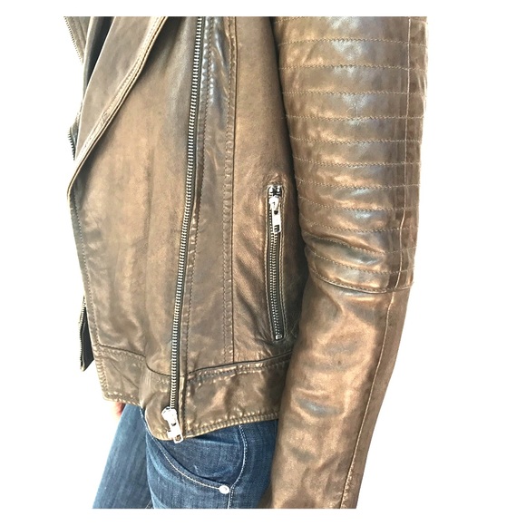 Leather Jacket - Picture 2 of 6