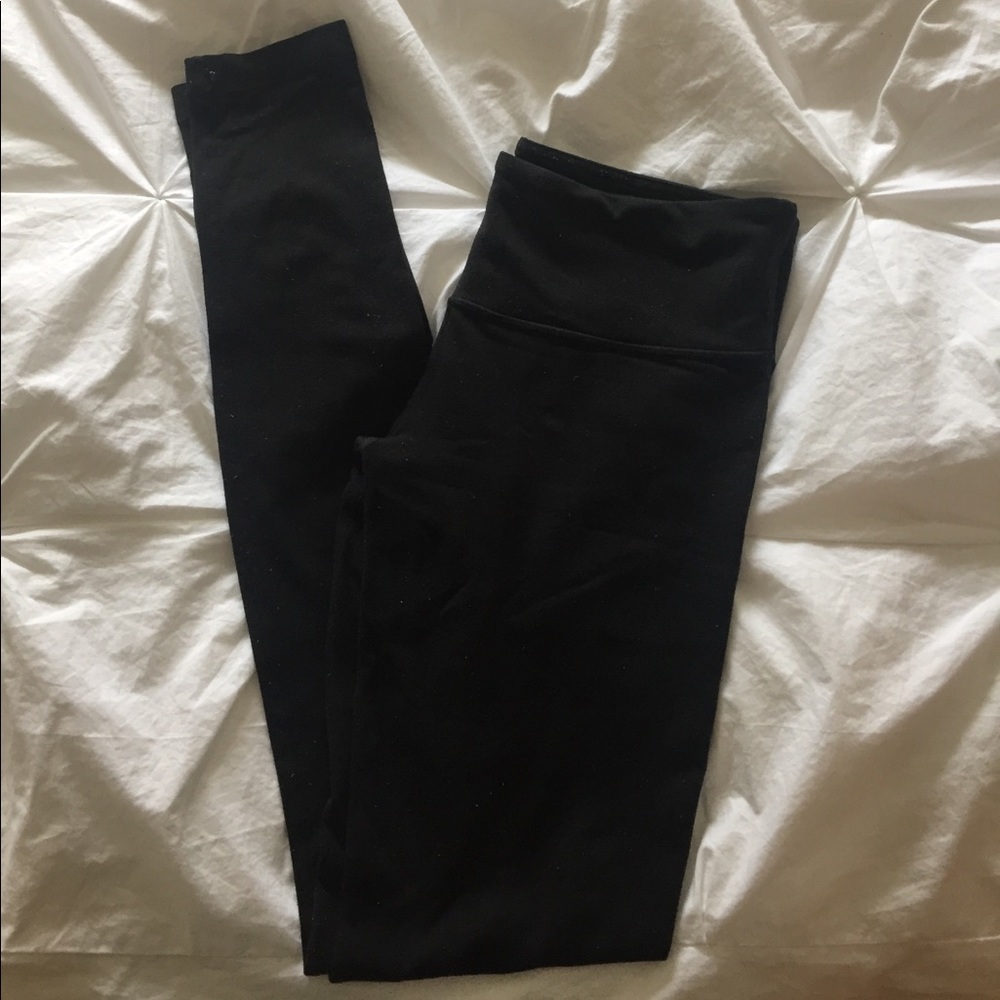 Lululemon wunder under full pant size 6