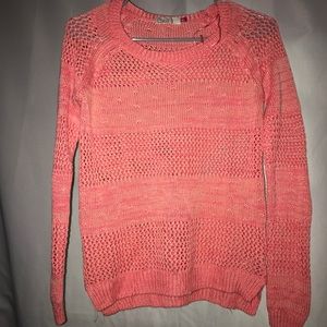 Simple knitted shirt