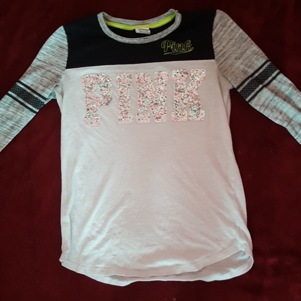Pink t-shirt