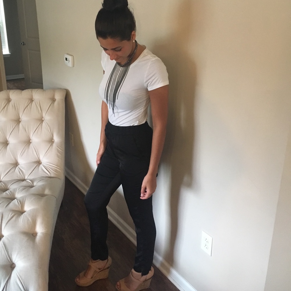 Black BCBG Silk Joggers🖤