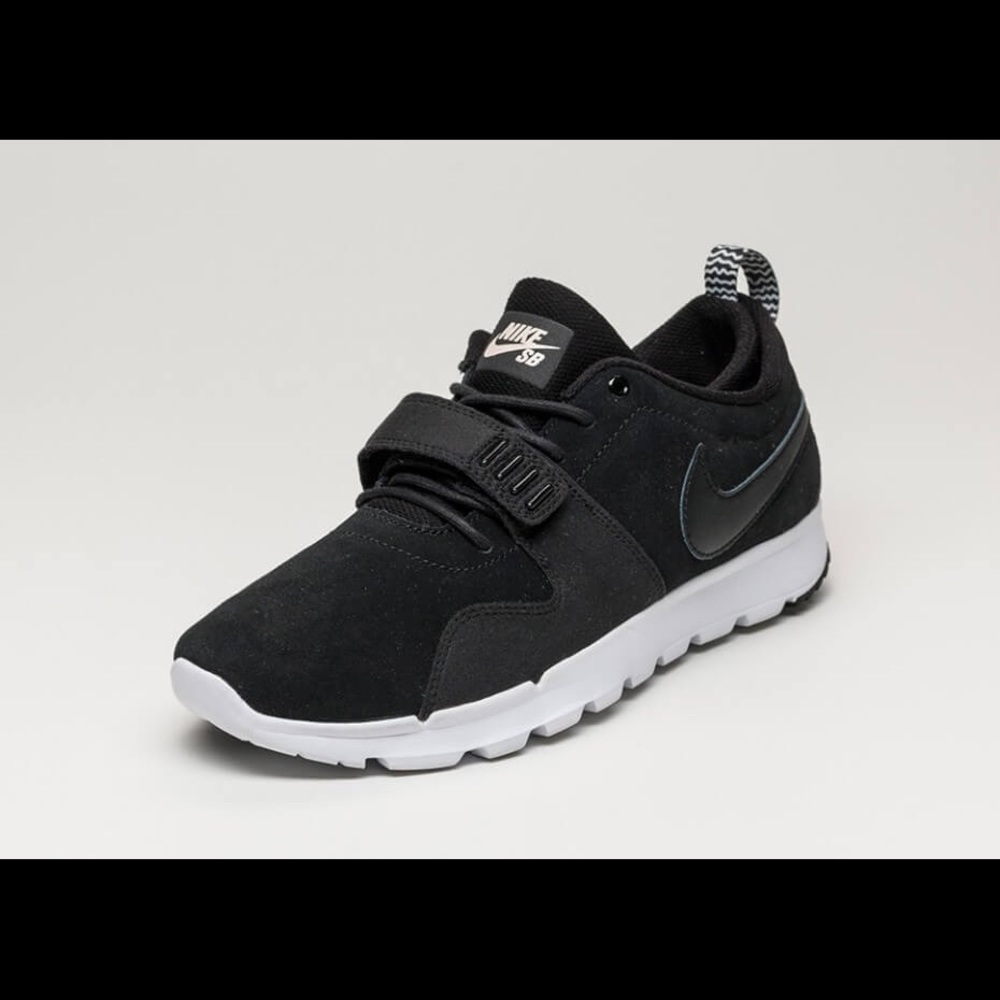 Nike SB Trainererdor L BRAND NEW Great Price