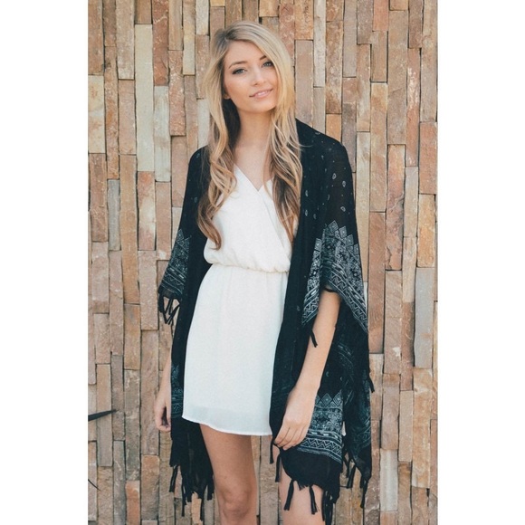 New Bohemian Paisley Gypsy Boho hippie Kimono - Picture 2 of 6