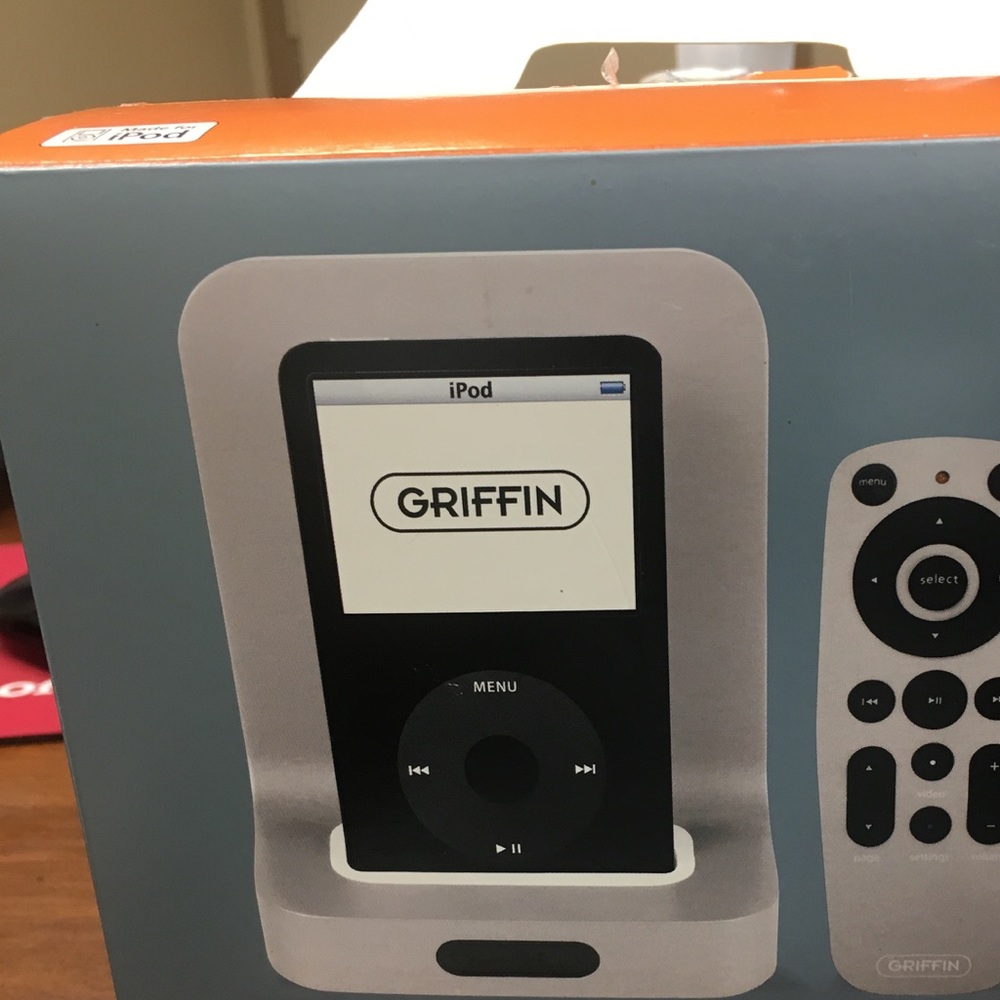 Griffin TuneCenter for iPod