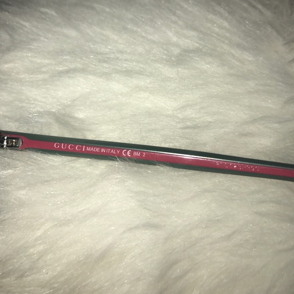 Black Gucci Glasses - Picture 3 of 6