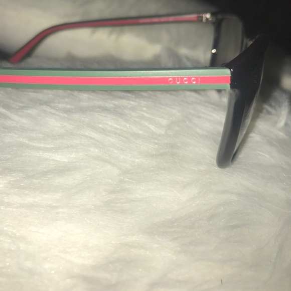 Black Gucci Glasses - Picture 6 of 6