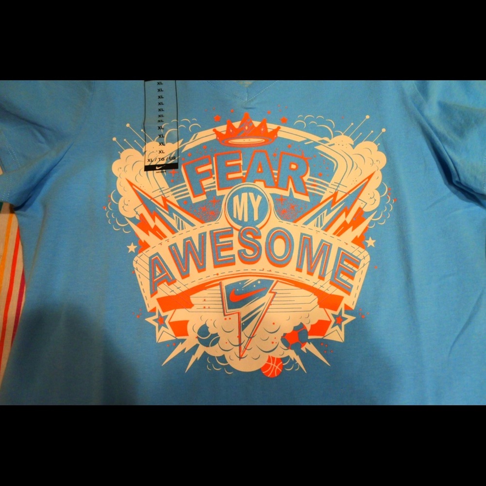 NWT girls Nike Top