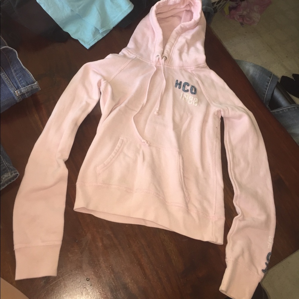 Gently used sweatshirt
