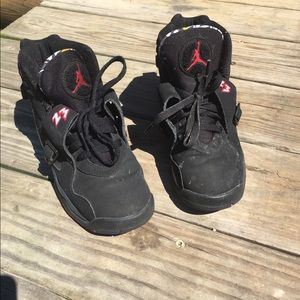 Jordan's 8 Retro used
