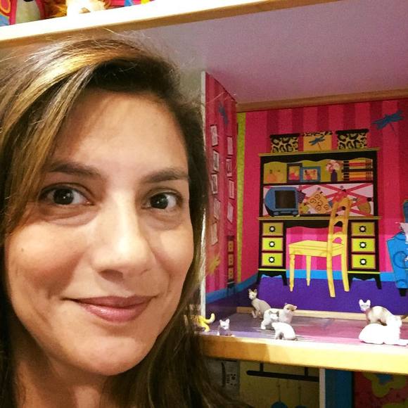 Meet your Posher, Shirley - Picture 1 of 1