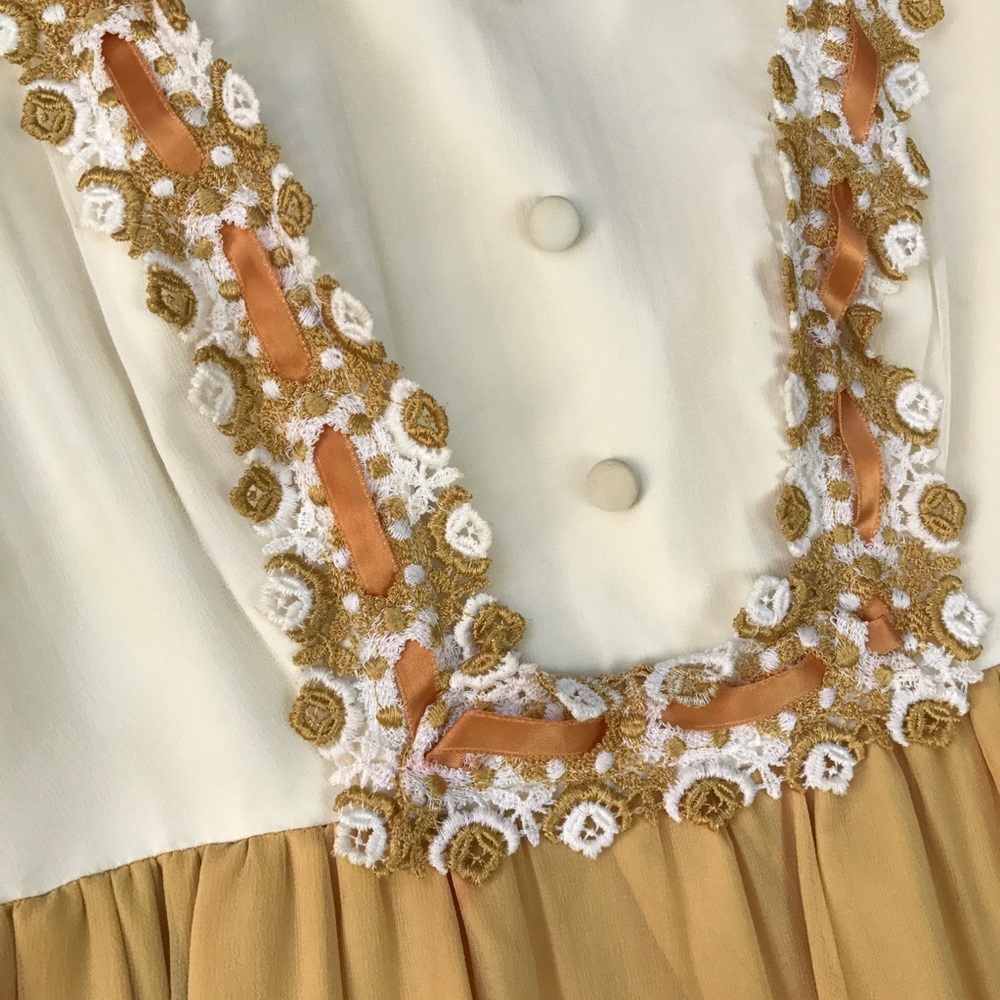 Vintage 1970s Prom Intricate Yellow Mustard Chiffon High Neck Formal Gown 10 - Picture 5 of 8