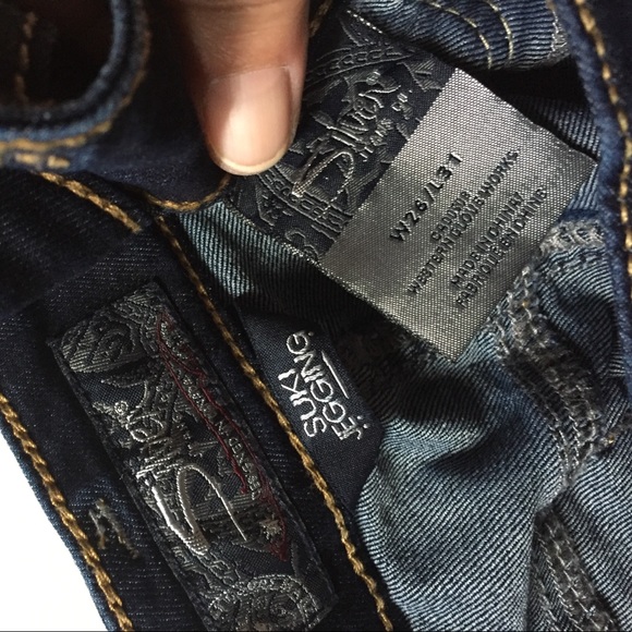 Silver Suki Low Rise Stretch Jeggings - Picture 5 of 8