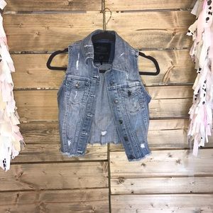 Cropped Jean Vest