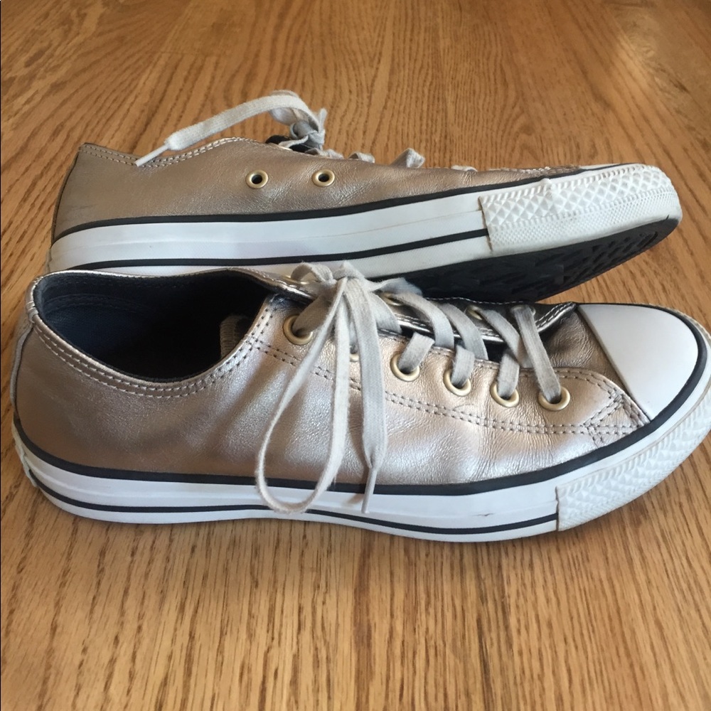 Gently used metallic leather Converse