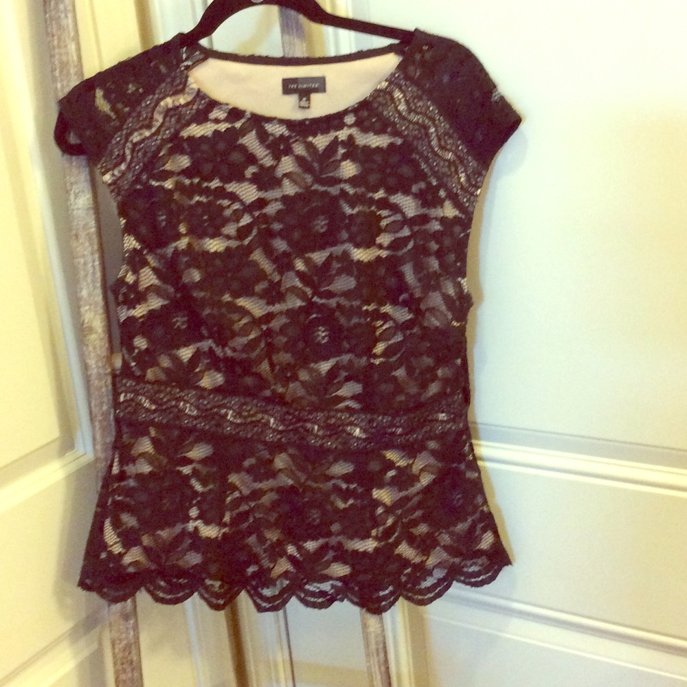NWOT The Limited black lace peplum top. Medium