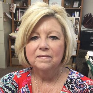 Meet your Posher, Denise