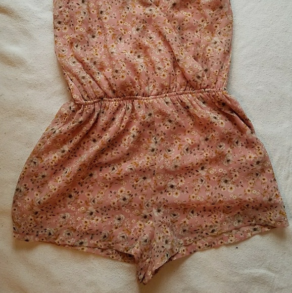 Floral print romper - Picture 2 of 4