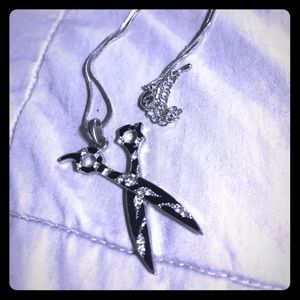 Scissor necklace
