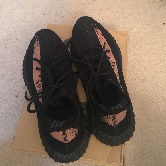 Men\'s Adidas Yeezy Boost 350 V2