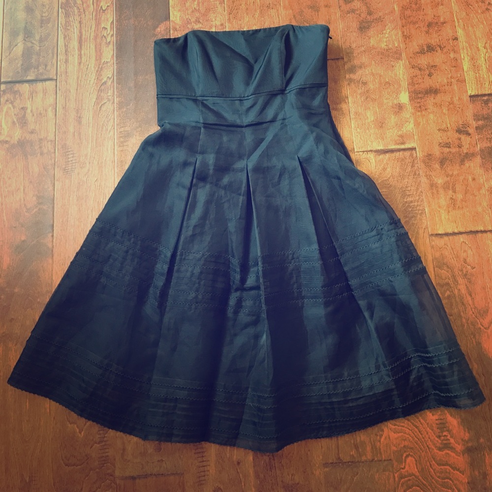 White House Black Market dress
