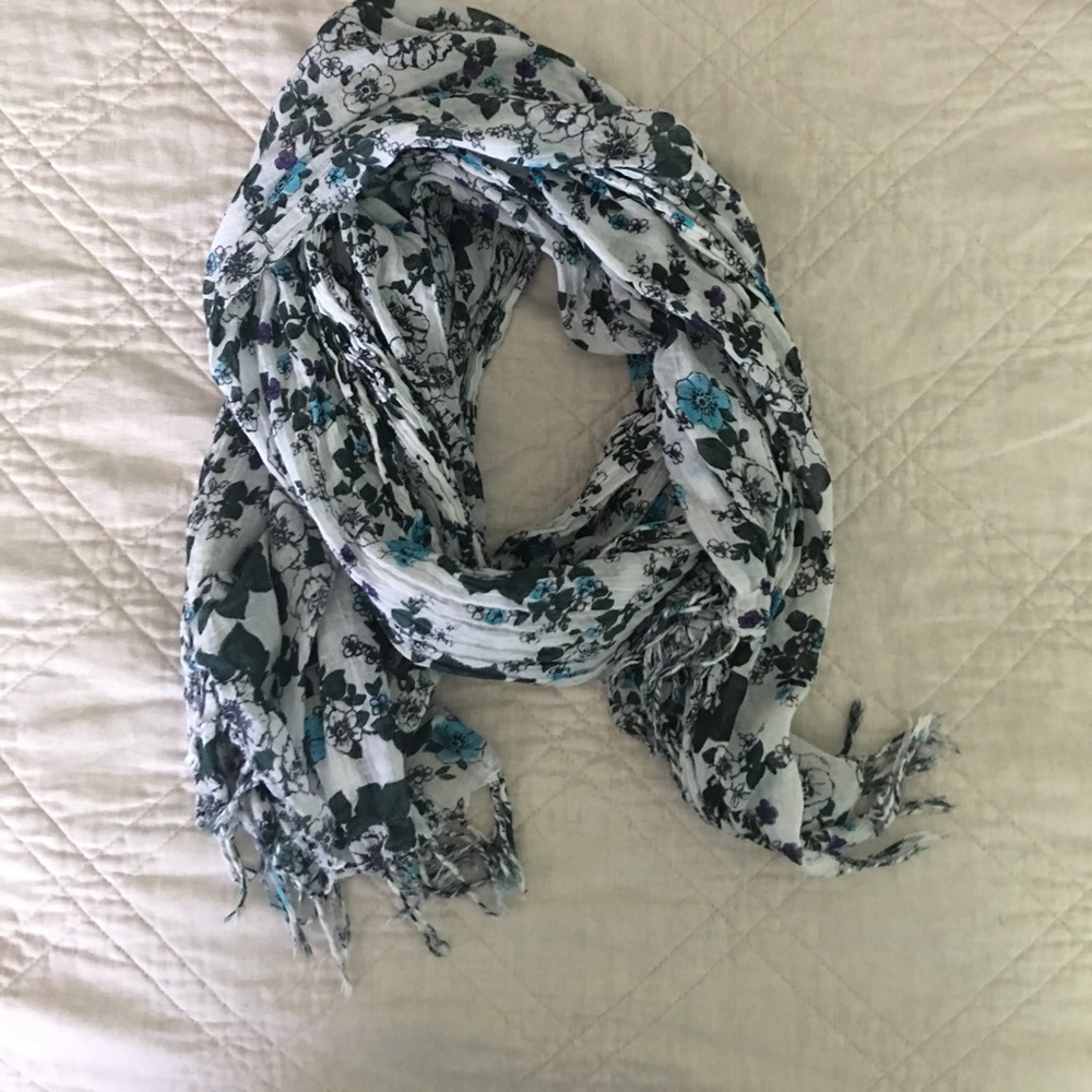Scarf (light 100% cotton)