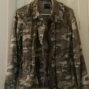 American Eagle Camo jacket