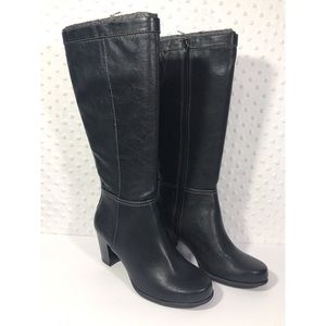 St John's Bay Black Jillian Boots high heel size 7