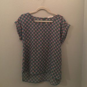 A blouse from the brand pink rose.